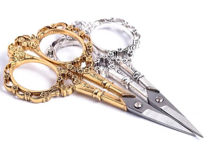 Scissors nail (Kéo hoàng cung)